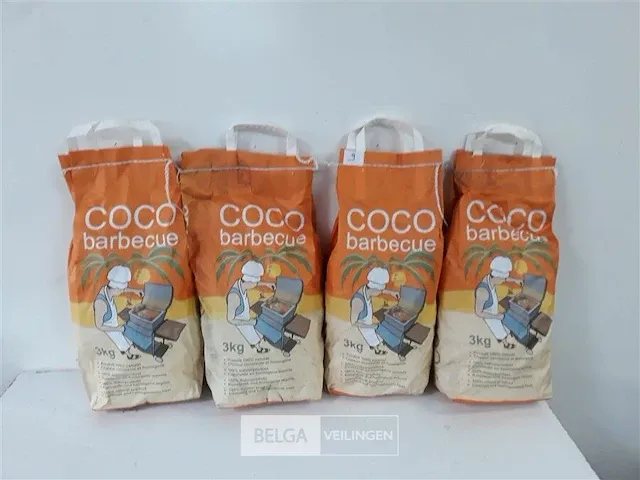 4 x cocos briquetten 3 kg 100% natuurlijk - afbeelding 1 van  2