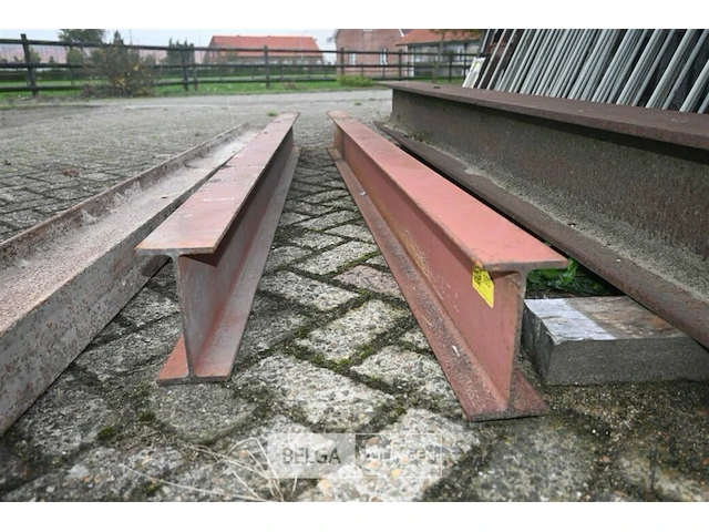 4 x diverse stalen poutrel - afbeelding 4 van  6