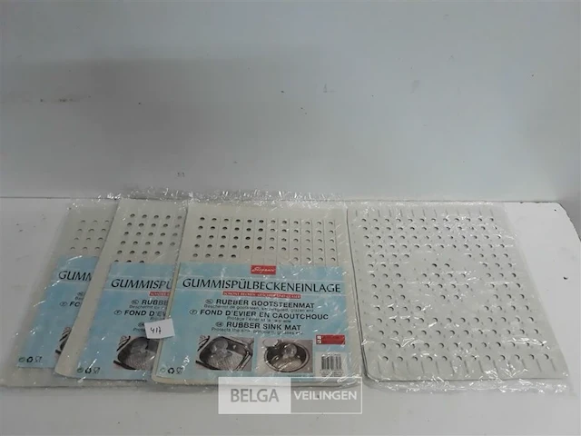 4 x gootsteenmat rubber 31x26 cm - afbeelding 1 van  3