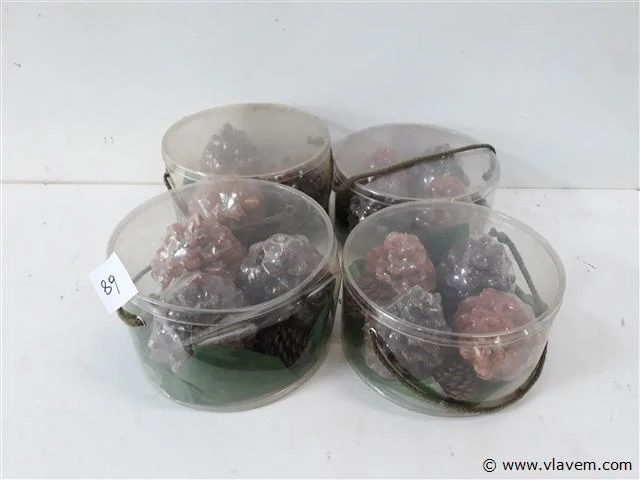 4 x kaars als denneappel 2 assorti - afbeelding 1 van  2