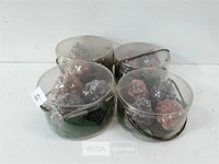 4 x kaars als denneappel 2 assorti - afbeelding 1 van  3