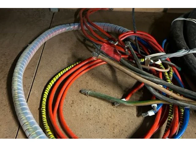 4 x kabel ong 200 meter - afbeelding 4 van  5