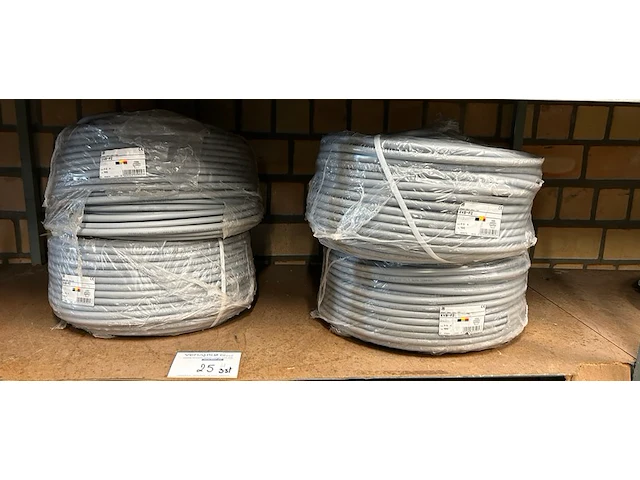 4 x kabel ong 400 meter - afbeelding 1 van  3
