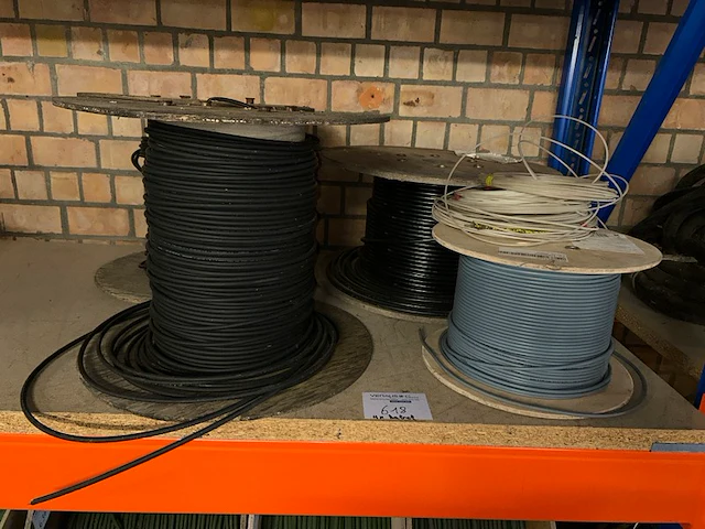 4 x kabel op rol - afbeelding 1 van  3