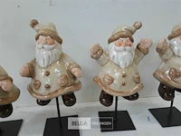 4 x kerstman keramiek op voet - afbeelding 3 van  3