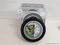 4 x klok als wiel - afbeelding 1 van  2
