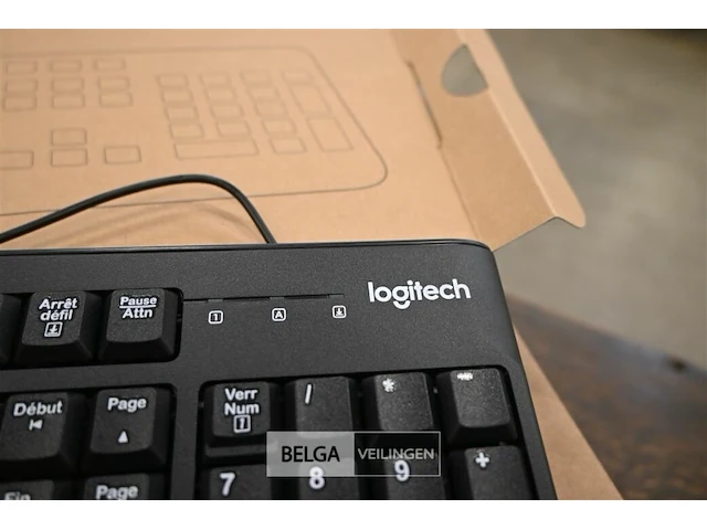 4 x logitech toetsenbord - afbeelding 3 van  4