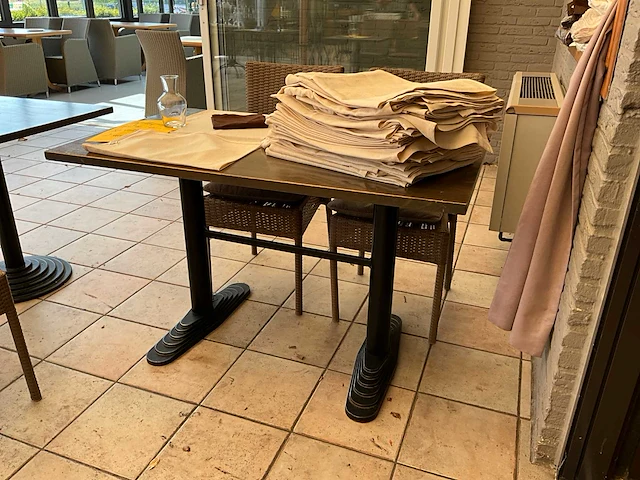 4 x restauranttafel - afbeelding 1 van  2
