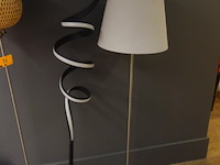 4 x staande lamp + 1x tafellamp - afbeelding 2 van  3