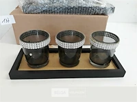 4 x t-licht glaasjes op bord - afbeelding 3 van  3
