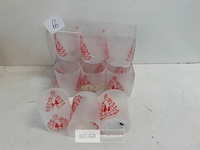 4 x t-licht in pvc potje 3 stuks op batterij - afbeelding 2 van  3