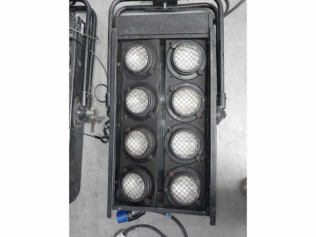 4 x thomas 8-lite blinder dwe 650w 2xcee16b3 - afbeelding 5 van  6