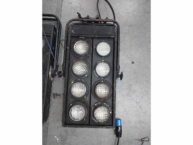 4 x thomas 8-lite blinder dwe 650w 2xcee16b3 - afbeelding 5 van  6