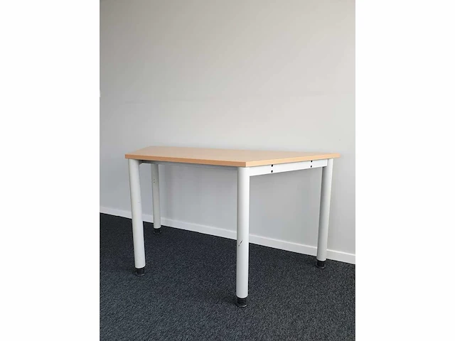 4 x trapezium tafel - afbeelding 3 van  4