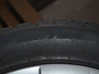 4 x velgen pirelli 215/55r17 98v m+s (1 beschadigd) - afbeelding 7 van  8