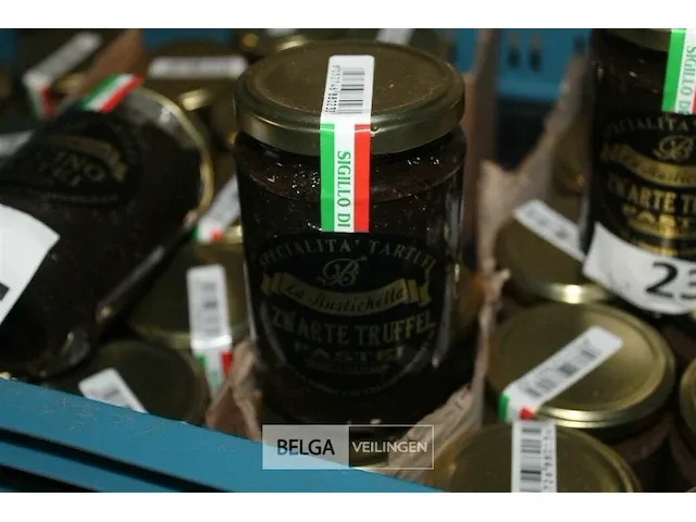 4 x zwarte truffel pastei 250 gr - afbeelding 2 van  3
