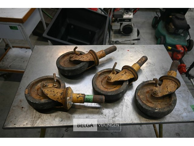 4 x zwenkwiel - afbeelding 1 van  4