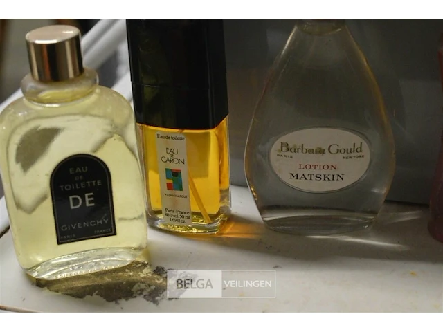 ±40 div soorten klassieke parfums - afbeelding 4 van  4