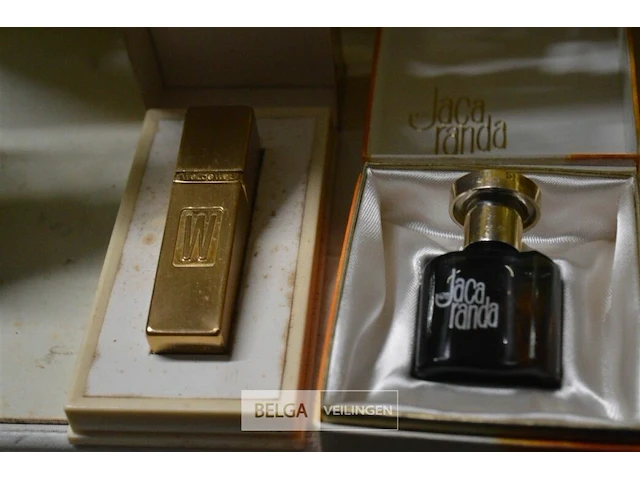 ±40 div soorten klassieke parfums - afbeelding 5 van  6