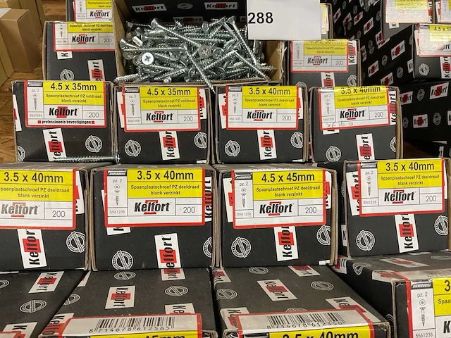 40 dozen spaanderplaatschroeven - afbeelding 3 van  6