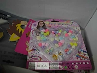 ±40 kinderspeelgoed - afbeelding 1 van  5