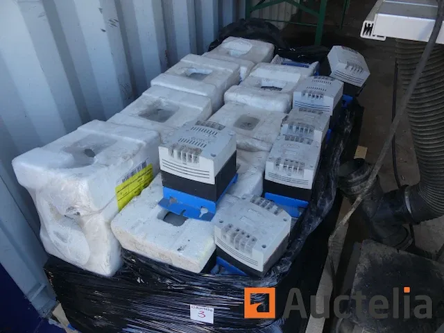 40 legrand nieuw en gebruikt transformatoren 42360 - afbeelding 2 van  5