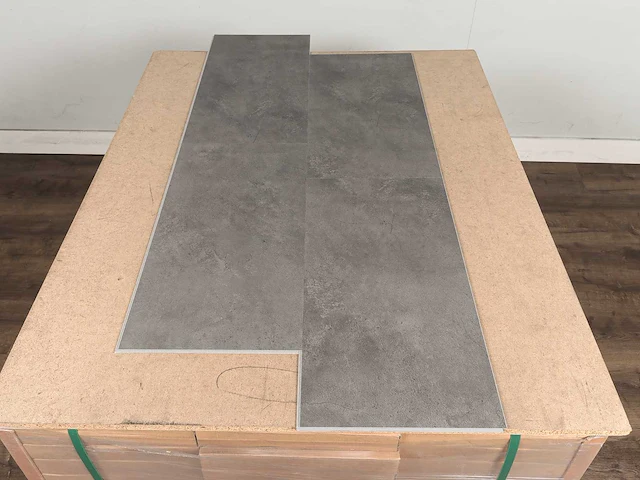 40 m2 pvc click tegel met xps onderlaag - 610 x 305 x 5 mm - afbeelding 3 van  4