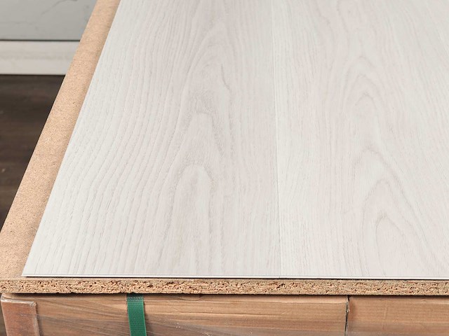 40 m2 pvc spc click plank met xps onderlaag - 1220 x 228 x 5 mm - afbeelding 2 van  4