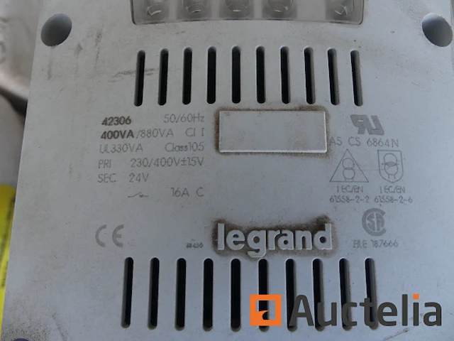 40 nieuwe en gebruikte transformers legrand 42360 - ref 5866-003 - afbeelding 4 van  5