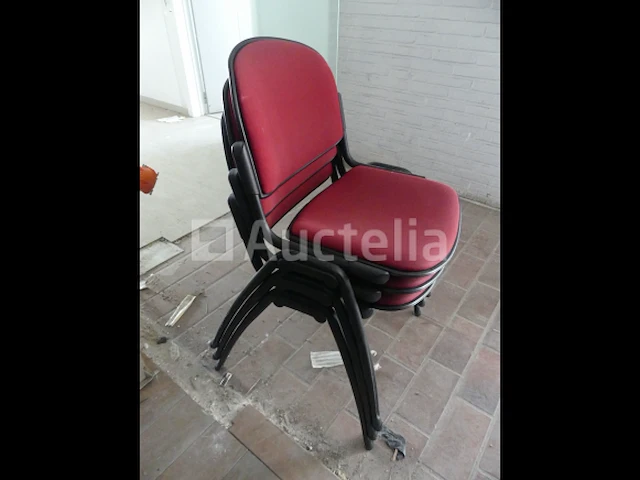 40 stoelen op poten (niet bij elkaar passend) - afbeelding 3 van  9