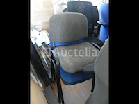 40 stoelen op poten (niet bij elkaar passend) - afbeelding 9 van  9