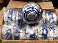 40 stuks voetballen - afbeelding 1 van  1