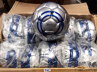 40 stuks voetballen - afbeelding 1 van  1