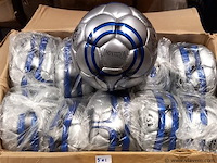 40 stuks voetballen - afbeelding 1 van  1