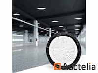 40 x highbay slim 100w - 110lm/w - ip65 - koud wit 6400k - afbeelding 1 van  5