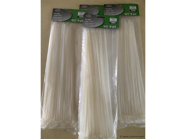 400 tie ribs 4,8x370 mm in 4 pakken van 100 wit - afbeelding 1 van  2