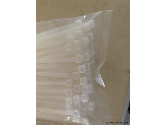 400 tie ribs 4,8x370 mm in 4 pakken van 100 wit - afbeelding 2 van  2