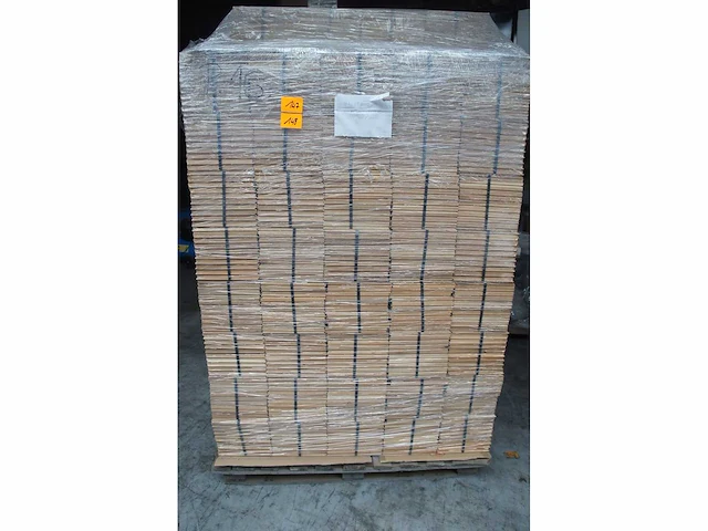 40.80 m² massief eiken visgraatparket 21mm - afbeelding 3 van  5