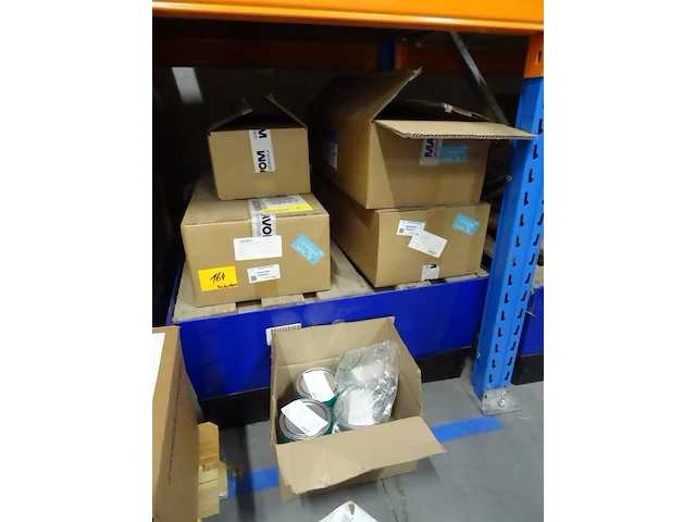 40x 1kg molykote br2 plus dupont - afbeelding 1 van  4