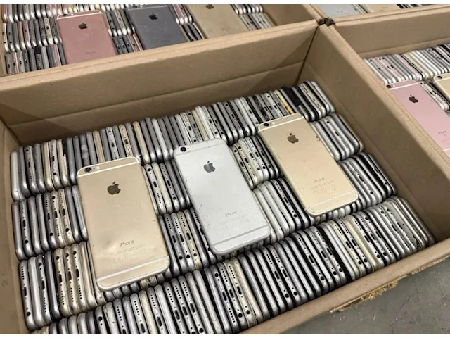 40x apple iphone 6/6s - mixpartij - afbeelding 1 van  4