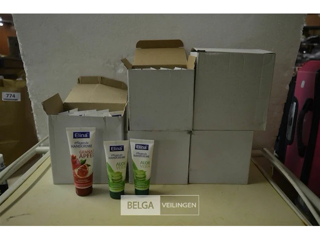 ±40x div handcreme - afbeelding 1 van  2