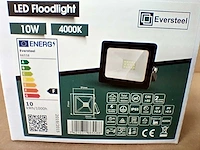 40x led floodlight 10 watt - afbeelding 2 van  6