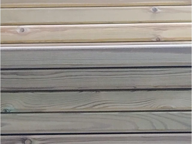 40x regel 4,4x14,4x330cm. - afbeelding 3 van  3