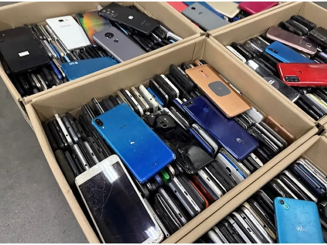 40x smartphone - mixpartij - afbeelding 5 van  5