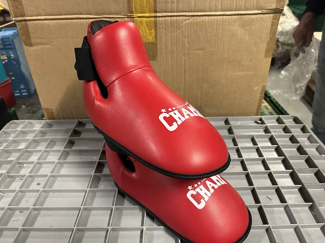 42 - kick schoenen m (7st) - afbeelding 1 van  1
