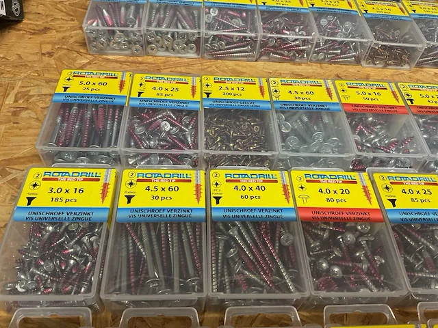 42 dozen verzinkte universele schroeven - afbeelding 8 van  9