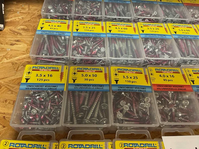 42 dozen verzinkte universele schroeven - afbeelding 6 van  8