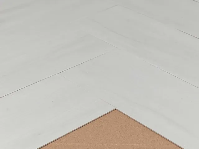 42 m2 pvc-dryback visgraat - 610 x 150 x 2,5 mm - afbeelding 3 van  4