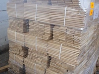 42,12 m² massief eiken visgraatparket 16mm - afbeelding 3 van  3