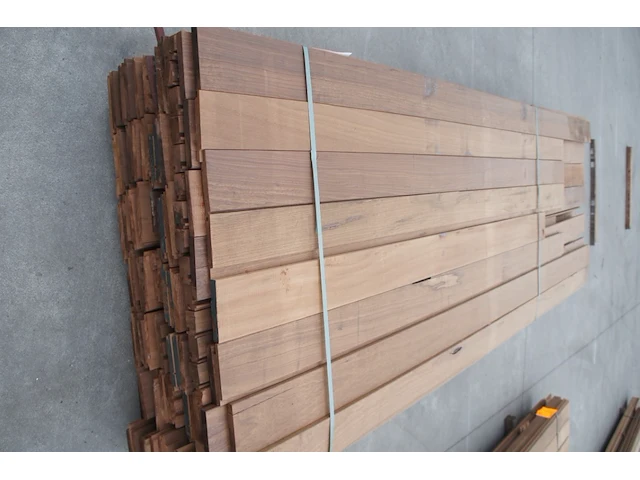 42,22 m² ayous/frake divers - afbeelding 4 van  5